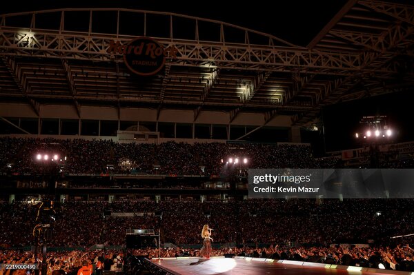 gettyimages-2219000490-2048x2048.jpg