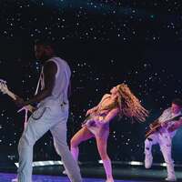 shakira_1751069054_3664555288556680403_217867189.jpg