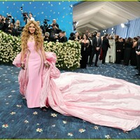 shakira-met-gala-2025-2.jpg