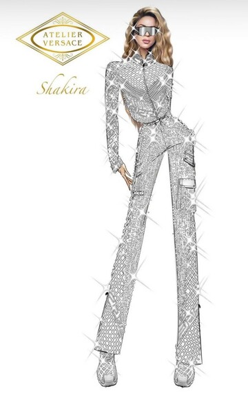 Tenue crée par Versace pour les titres La Fuerte et Girl Like Me
