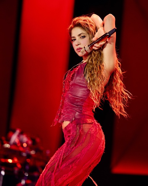 shakira_1748181616_3640333708764147491_217867189.jpg