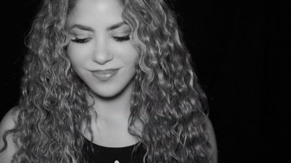 www_shakirafrance_fr_besame_00014.png