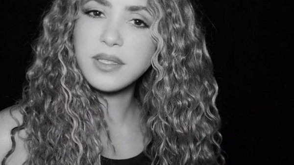 www_shakirafrance_fr_besame_00031.png