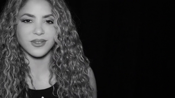 www_shakirafrance_fr_besame_00035.png