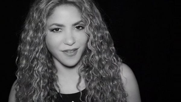www_shakirafrance_fr_besame_00037.png