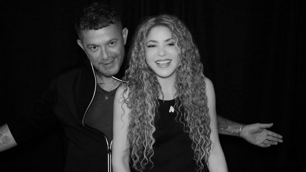 www_shakirafrance_fr_besame_00054.png