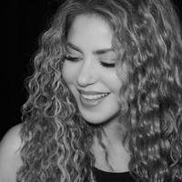www_shakirafrance_fr_besame_00036.png