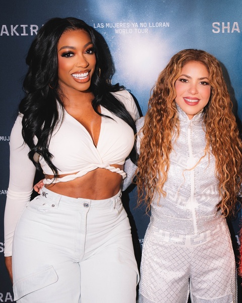 shakira_1748982957_3647055842718431899_217867189.jpg