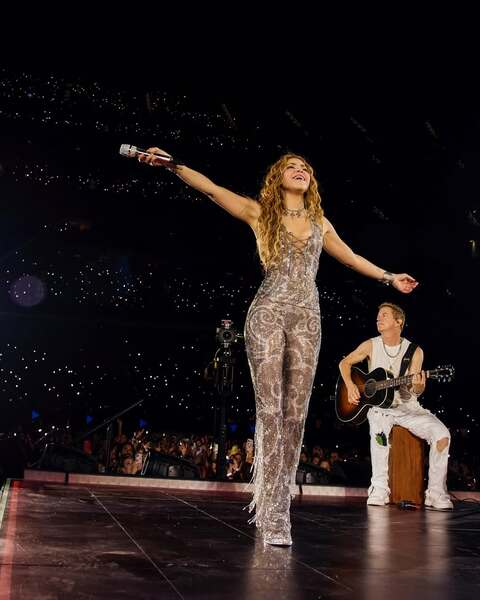 shakira_1754513693_3693451014113321383_217867189.jpg