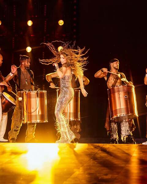 shakira_1754513693_3693451014264141599_217867189.jpg