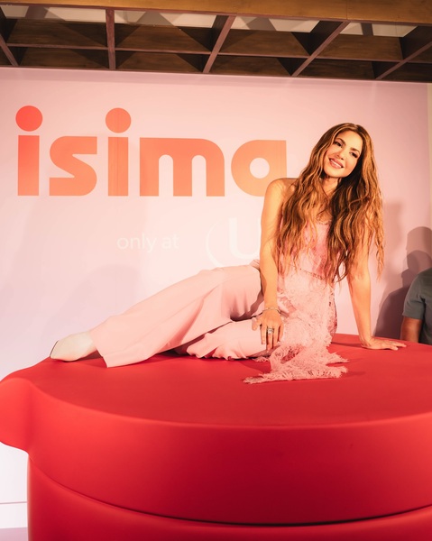 shakira_1754079259_3689806722325007498_217867189.jpg