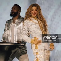 Shakira-en-concierto-Queretaro-2_copie.jpg
