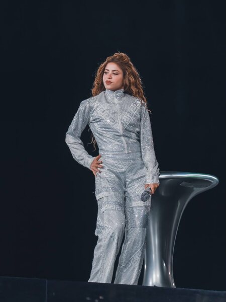 shakiraintuicion_1757369790_3717409698380621821_6249457228.jpg