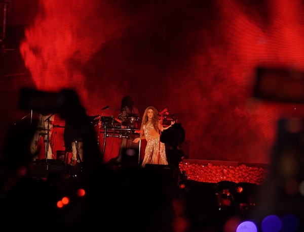 SHAKIRA-2.jpg