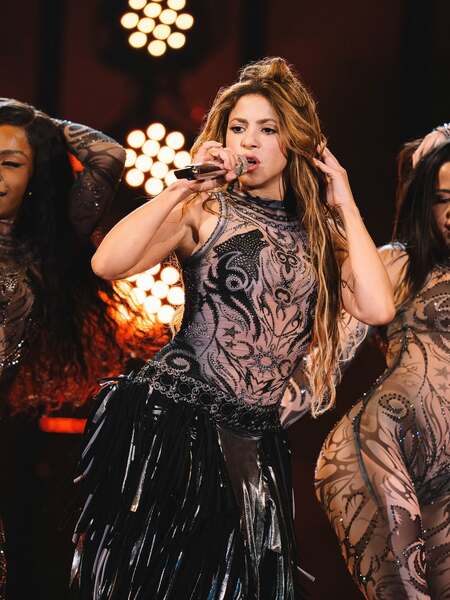 shakira_1759092914_3731864306007815933_217867189~0.jpg