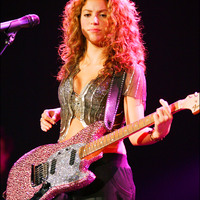 45695_shakira_liveconcert07_122_420lo.jpg