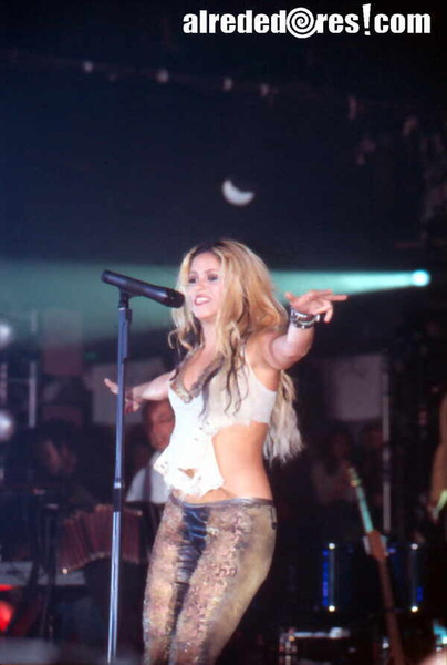 SHAKIRA6.JPG