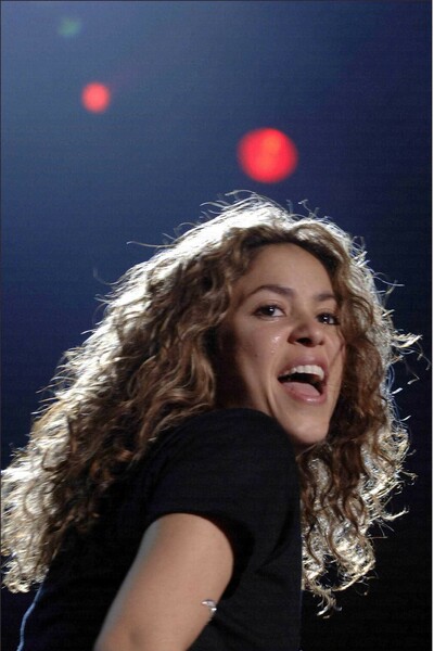 FM_9036059_Shakira_IPAPr.jpg