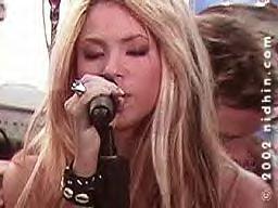 shakira13.jpg