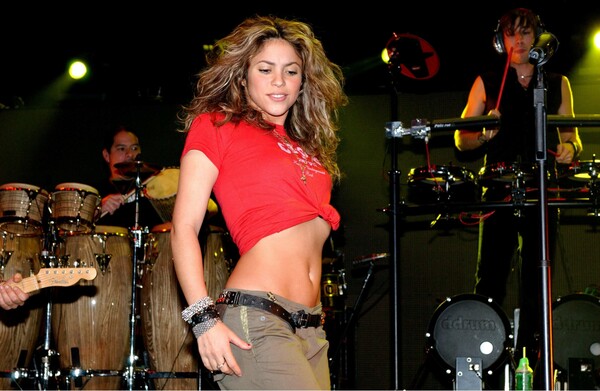 shakira_2076355.jpg