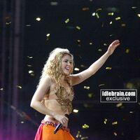 shakira-abudhabi040.jpg