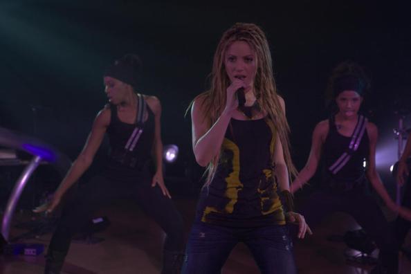 shakira_090910.jpg