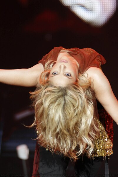 shakiragallery_shakira_madrid_28129.jpg