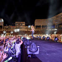 Shakira_-KIIS-FM-2014-Wango-Tango--33.jpg