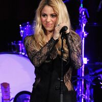 shakira-at-62nd-annual-bmi-pop-awards-in-beverly-hills_1.jpg
