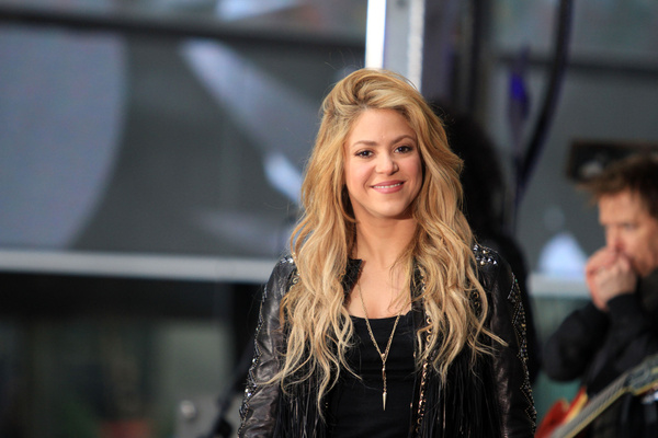 Shakira-Rockefeller-Plaza-NYC-14.jpg