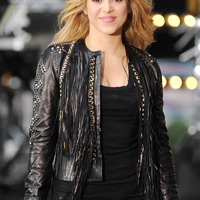 Shakira-Rockefeller-Plaza-NYC-12.jpg