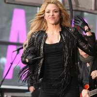 Shakira_-Performs-Live-at-Today-Show--12.jpg