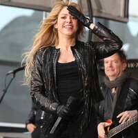 Shakira_-Performs-Live-at-Today-Show--16.jpg