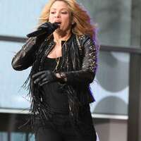 Shakira_-Performs-Live-at-Today-Show--22.jpg