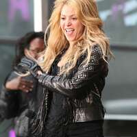 Shakira_-Performs-Live-at-Today-Show--26.jpg