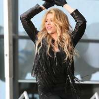 Shakira_-Performs-Live-at-Today-Show--27.jpg