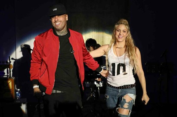 Shakira-nicky-jam-El-Dorado-party-2017-billboard-1548.jpg