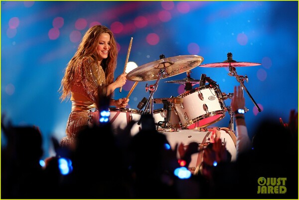 shakira-super-bowl-halftime-show-2020-05.jpg